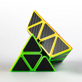 Moyu Pyraminx Carbon Fibre image 1